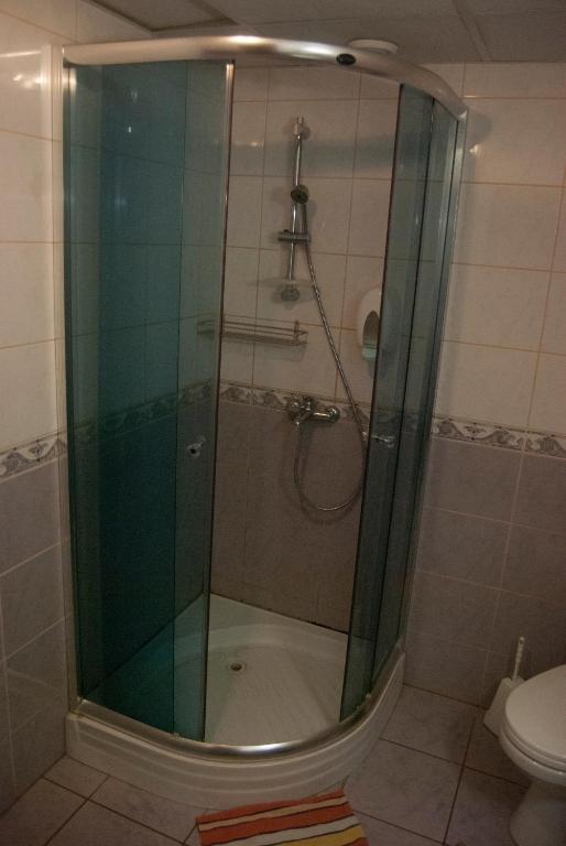 Terve Hostel بارنو المظهر الخارجي الصورة